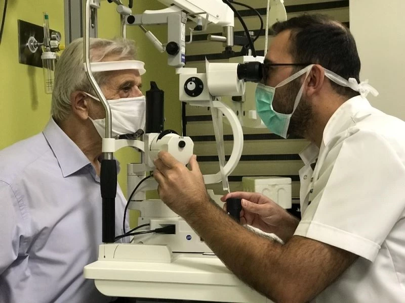 Görme sorunu yaşıyordu, başarılı operasyonla dünyası aydınlandı
