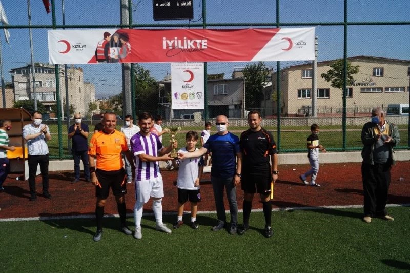 İyilikte Buluşalım Futbol Şöleni’nde kazanan dostluk oldu
