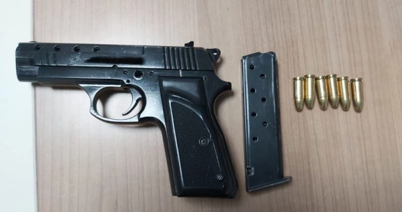 Vatandaşları silah göstererek korkutan şüpheliler yakalandı
