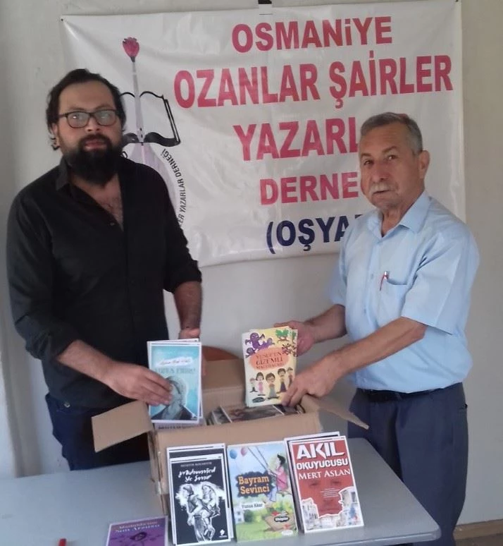 OŞYAD’TAN İLKOKUL ÖĞRENCİLERİNE KİTAP DESTEĞİ