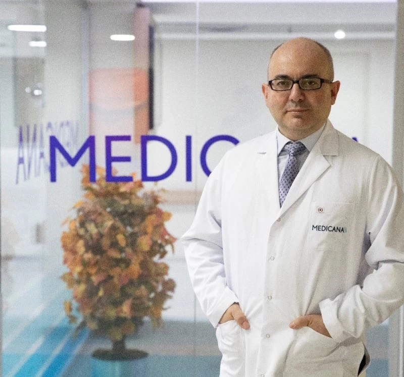 “Seste meydana gelen değişiklikler gırtlak kanseri belirtisi olabilir”
