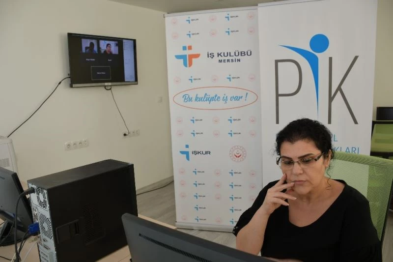 Mersin İŞKUR İş Kulübünün ‘iş hayatına hazırlık’ eğitimleri sürüyor
