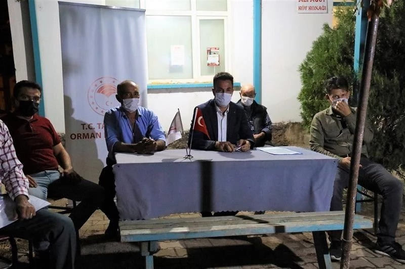 İl Müdürü Yoldaş, çiftçilerle bir araya geldi
