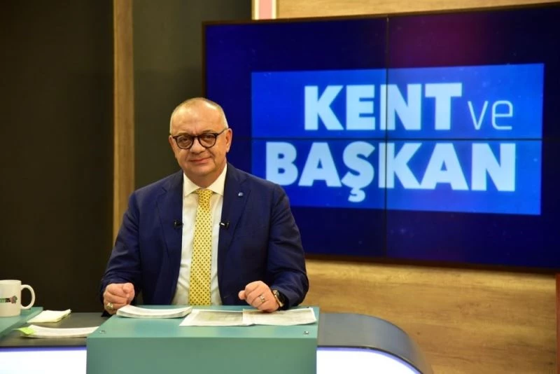 Başkan Ergün asfalt çalışmalarını anlatırken duygulandığı anıyı paylaştı
