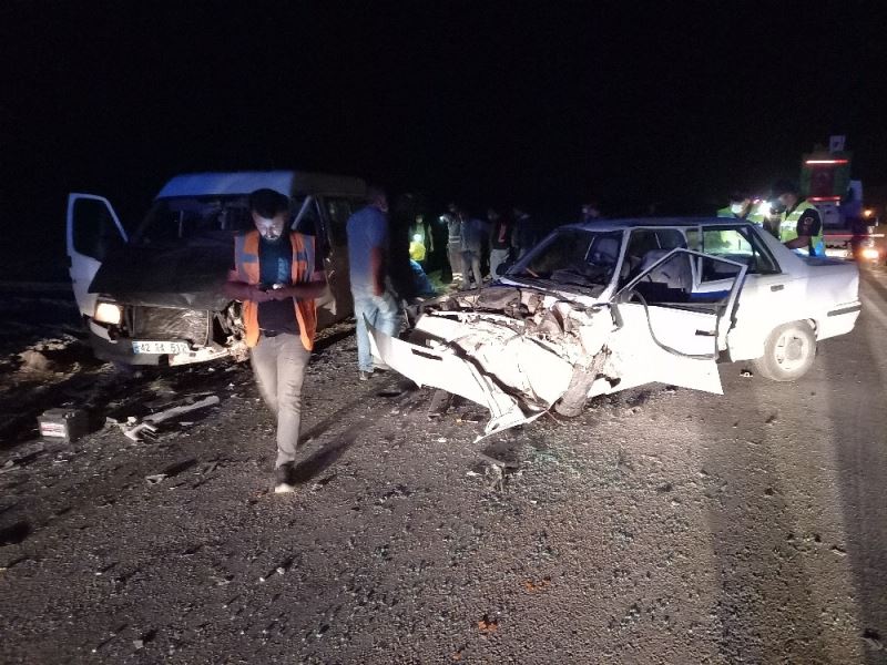 Günyüzü’nde trafik kazası, 1 ölü 2 yaralı
