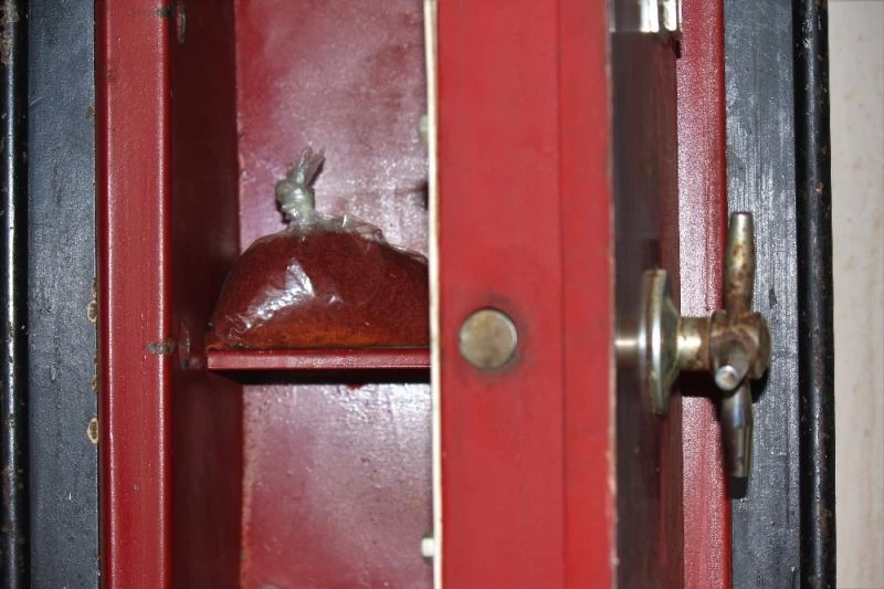 Dünyanın en pahalı baharatı çelik kasada saklanıyor
