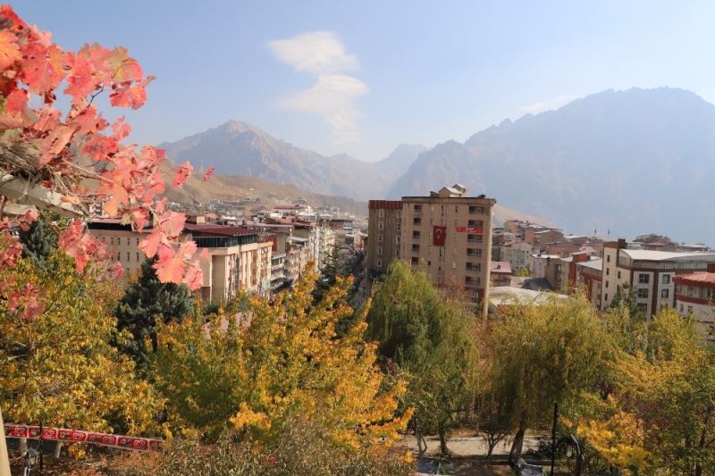 Hakkari’de büyüleyen sonbahar görüntüleri
