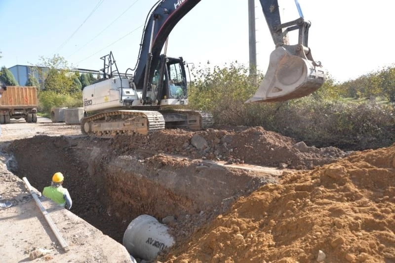 Hendek Belediye Başkanı Babaoğlu: “Hendek’in alt yapısı güçlenmeye devam ediyor”
