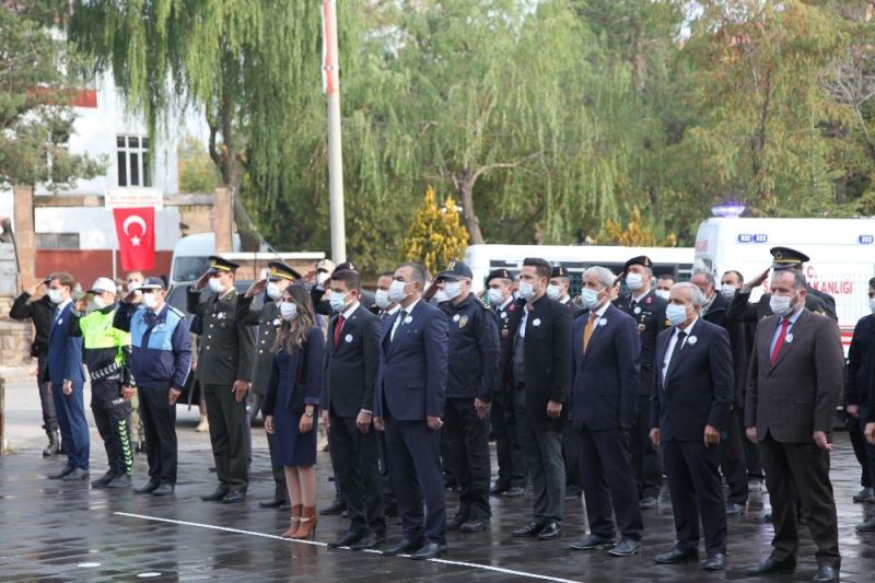 Atatürk’ün ebediyete intikalinin 82. yıldönümü
