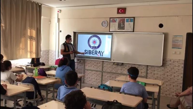 Öğrencilere ’Siberay’ projesi anlatıldı
