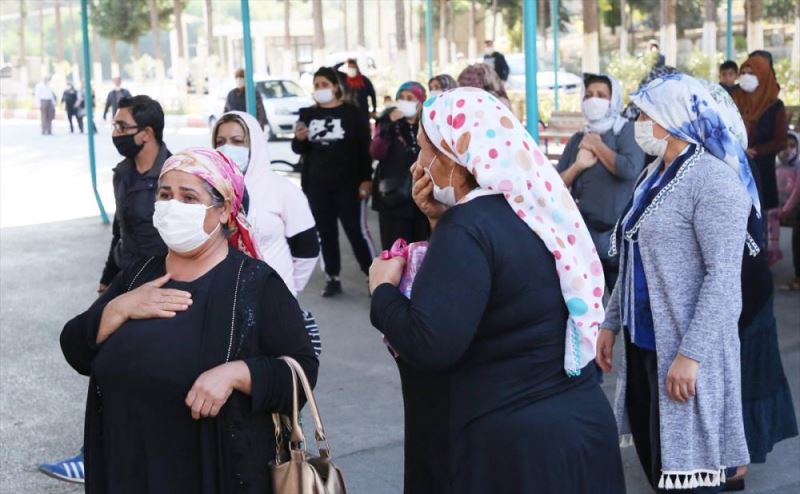 Yunan tankeriyle çarpışan Türk balıkçı teknesindeki 5 kişinin cenazesi defnedildi