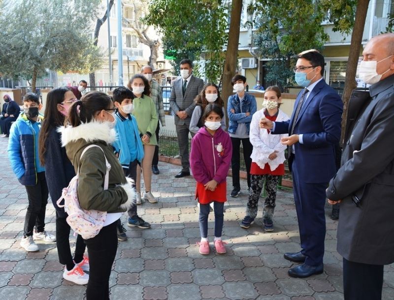 Bir tablet de benden kampanyası kapsamında dağıtım töreni gerçekleştirildi
