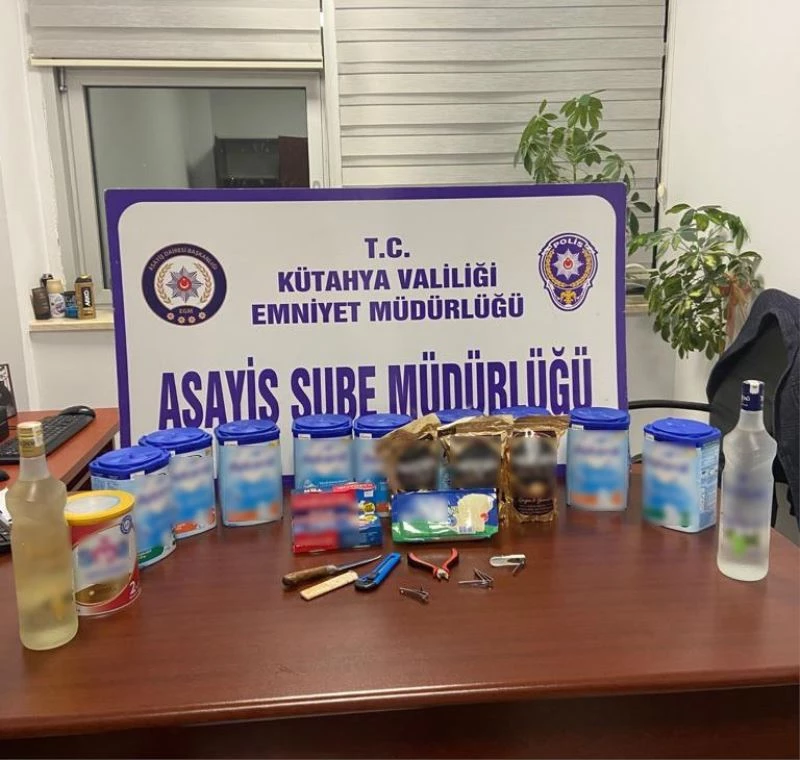 4 iş yerinden bebek maması ve alkollü içki çalan şüpheli yakalandı

