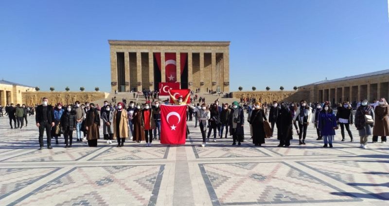 Öğrenciler ödül olarak Ankara’yı gezdi
