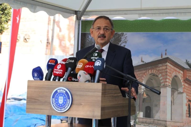 6 asırlık türbe ilk günkü ihtişamına kavuştu
