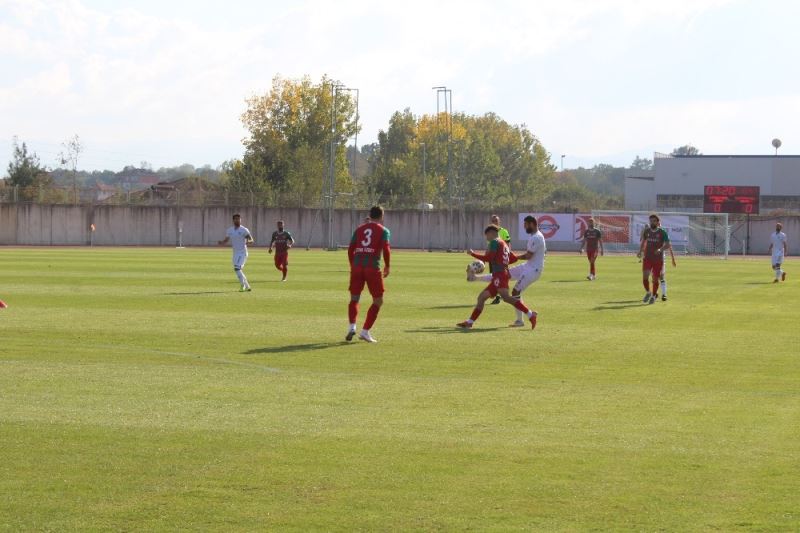 TFF 3. Lig: Çarşambaspor: 0 - Karşıyaka : 0
