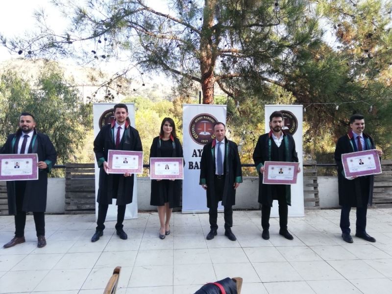 Aydın’da 5 yeni avukat mesleğe ilk adımını attı
