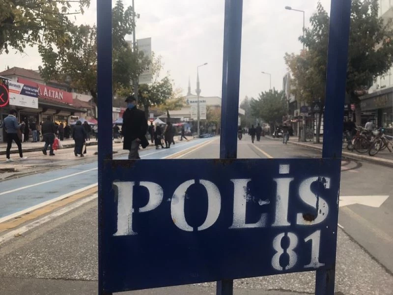 Polis anons ile uyarıyor
