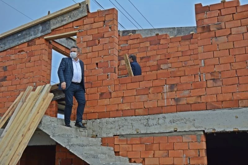 Başkan Koloğlu çalışmaları inceledi
