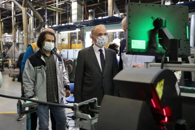 Başkan Özlü Standart Profil fabrikasında incelemelerde bulundu
