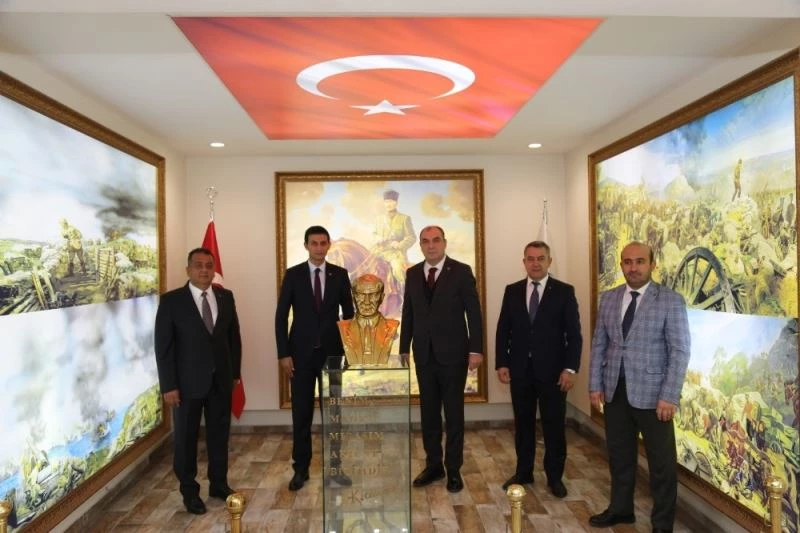 ESO heyetinden ilçe belediyelerine ziyaret
