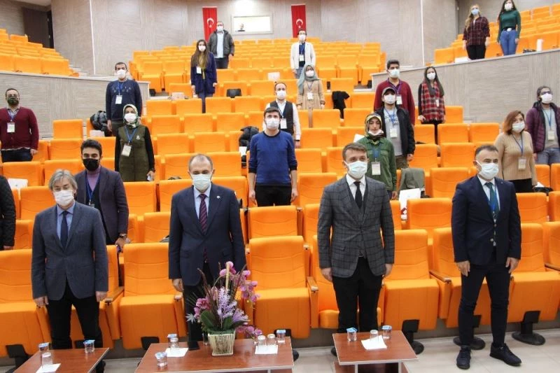 FÜ’de TÜBİTAK Araştırma Hazırlama ve Yürütme uygulamalı eğitimi
