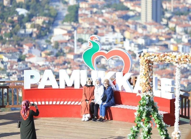 Denizli’de yeni açılan seyir tepesine büyük ilgi
