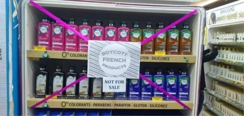 Pakistan marketlerinde Fransız ürünleri boykot ediliyor
