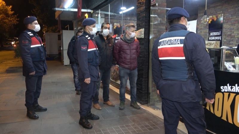 Kırıkkale’de 20.00’da işyerleri kapandı: Salgın Denetim Uzmanları tek tek kontrol etti
