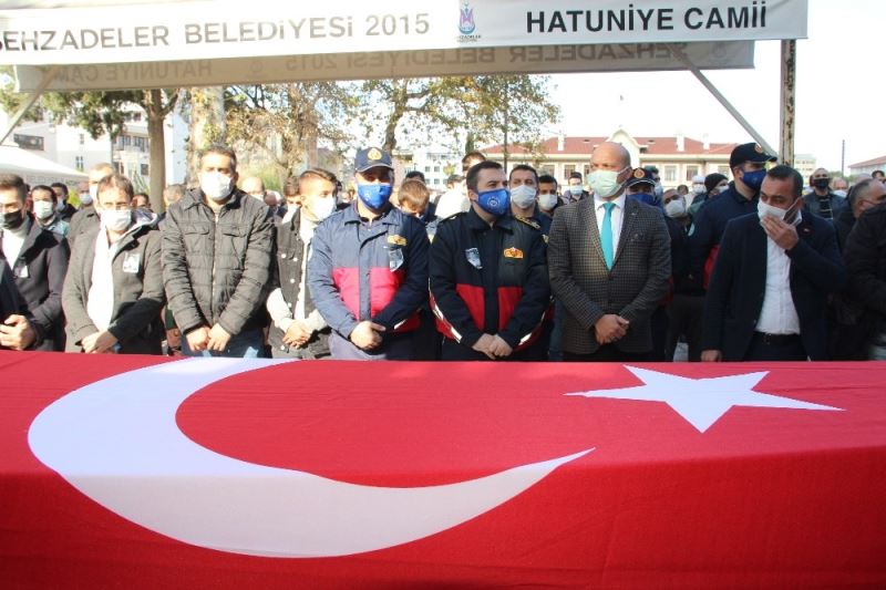 İzmir depreminin kahramanına hüzünlü tören
