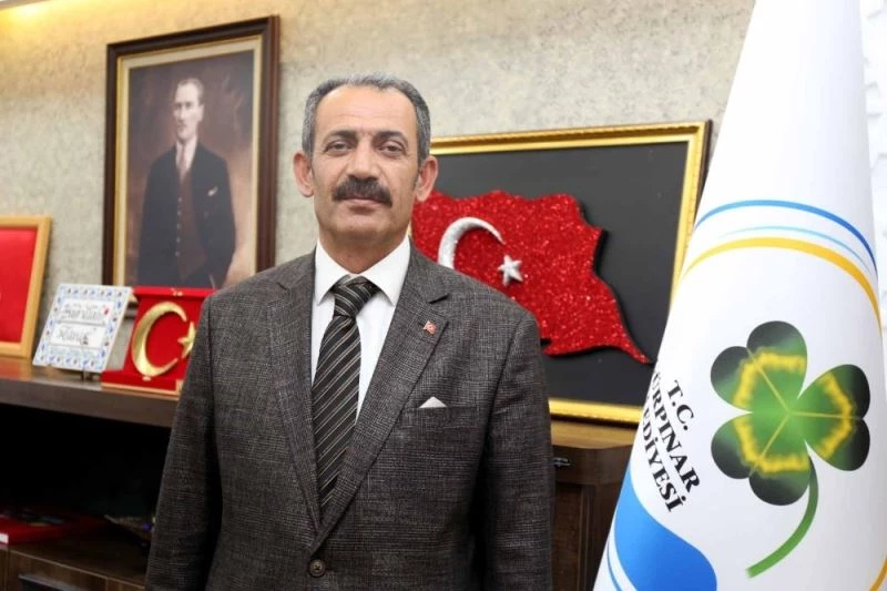 Vani Mehmed Efendi’nin ismi Gürpınar ilçe meydanına verilecek
