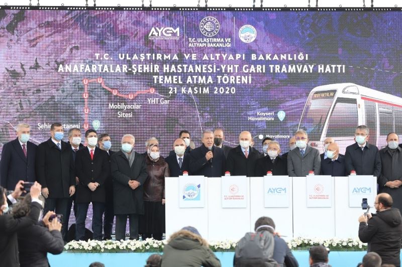 Bakan Karaismailoğlu: “Kayseri’yi hızlı demir yolu ile tanıştıracağız”
