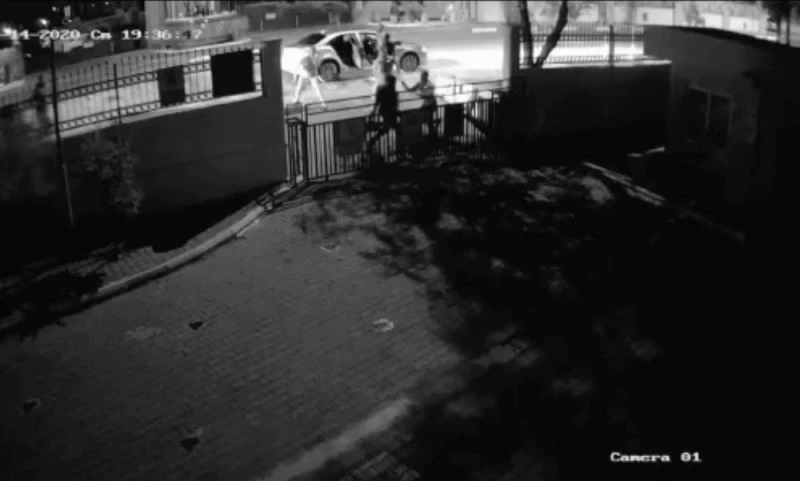 Düğünü için gün sayan turizmcinin bıçaklanarak öldürülme anı kamerada
