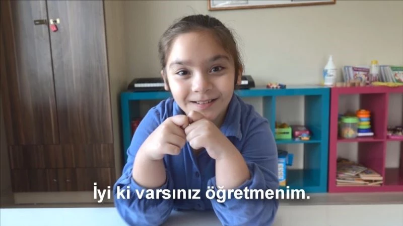 Özel öğrencilerin hazırladığı klip öğretmenlerini duygulandırdı
