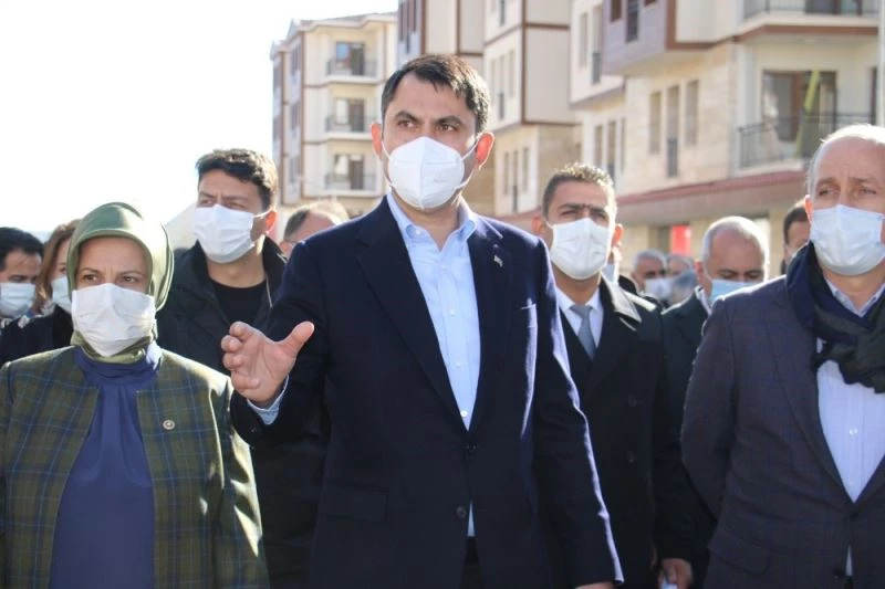 Bakan Kurum: ”Elazığ’da 19 bin 500 konuttan 2 bin 500’ünü tamamladık
