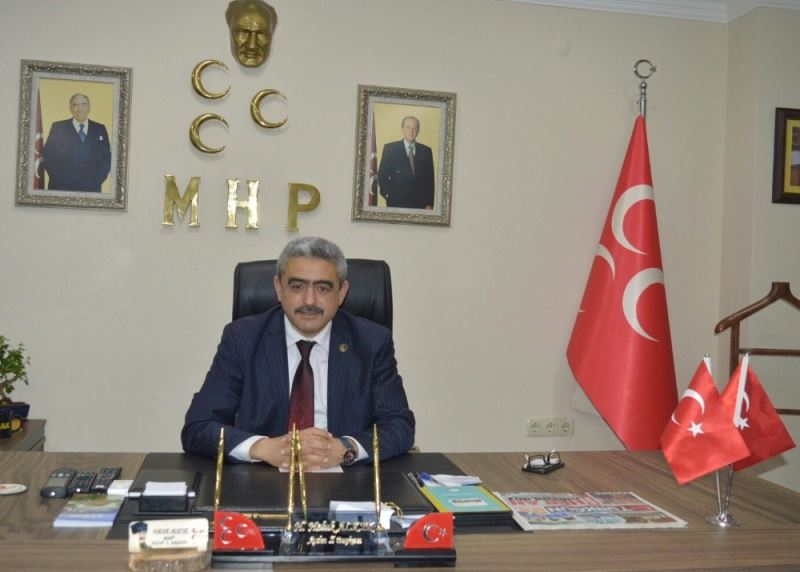 MHP İl Başkanı Alıcık; Öğretmenlerimiz, doğrunun ve doğruluğun refakatçileridir
