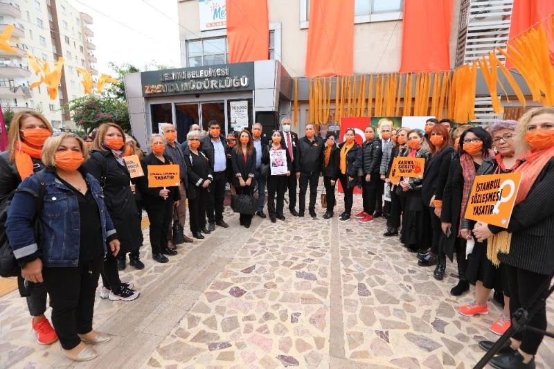 Mezitli, kadın şiddetine karşı tek ses oldu
