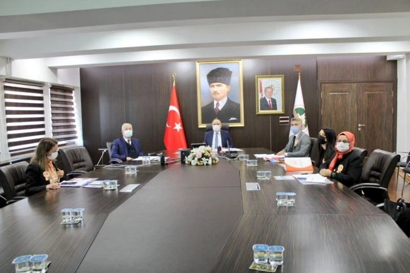 Kadına yönelik şiddette mücadele için toplandılar
