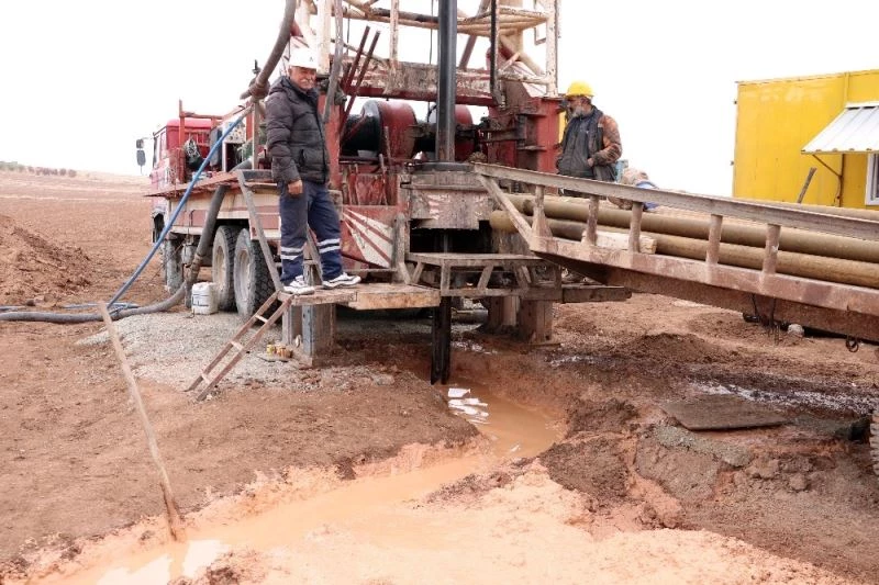 Köyünün su ihtiyacını karşılamak için 5 kez sondaj vurdurdu 650 bin lira harcadı

