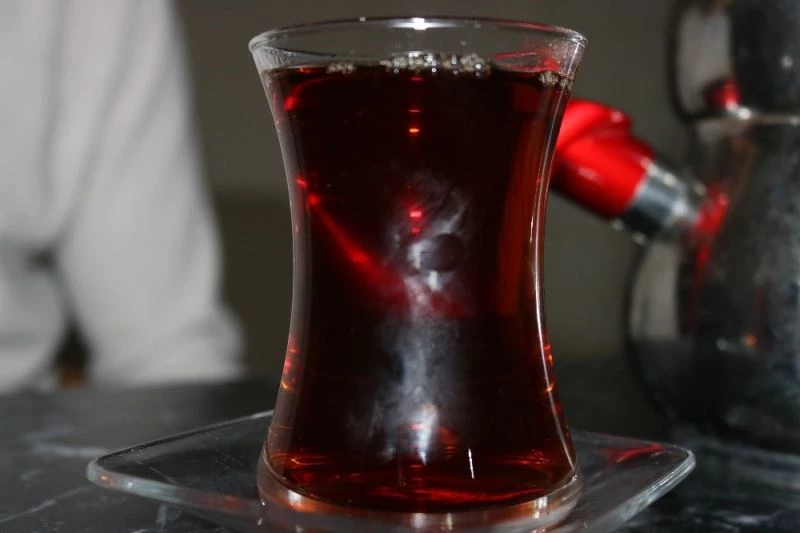 Diyetisyen Aslan’dan çayın yemeklerden en az 45 dakika sonra tüketilmesi uyarısı
