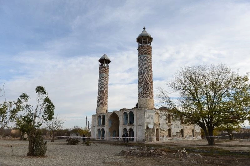 27 yıl Ermenistan işgalinde kalan Ağdam şehri nerdeyse harabeye döndü
