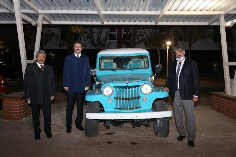 Bakan yardımcılarından KBÜ’ye ziyaret
