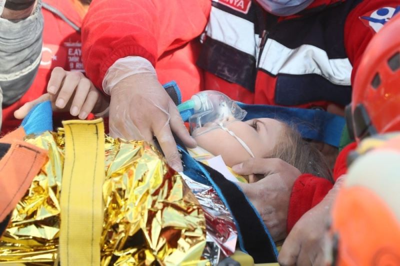 ULUSKON, İzmir depreminin simgesi Ayda bebeğin tüm eğitim masraflarına talip oldu
