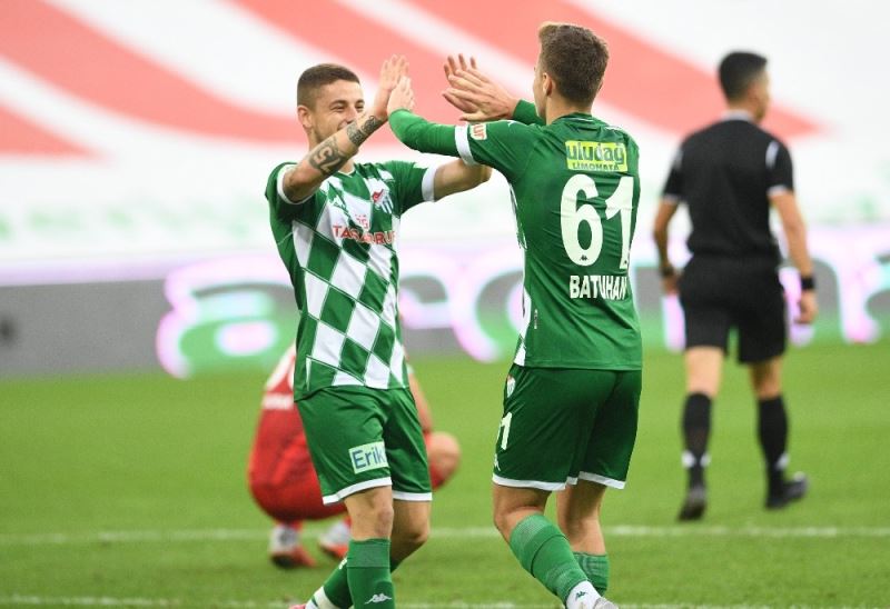 Bursaspor sahasında Karşıyaka’yı ağırlayacak
