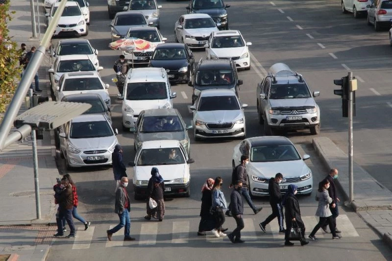 Batman’da droneli trafik denetimi
