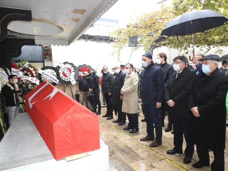 Eski İmar ve İskan Bakanı Samsunlu son yolculuğuna uğurlandı
