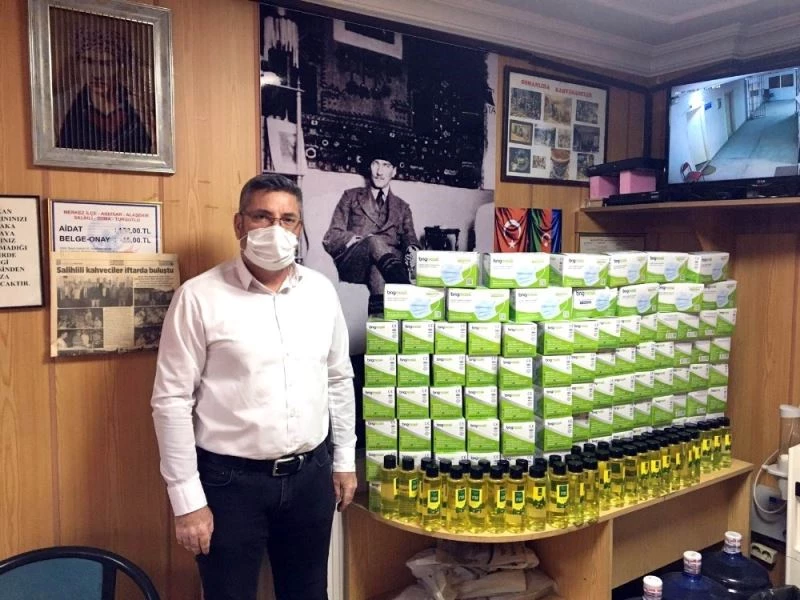 Kahveciler Odasından üyelerine maske ve kolonya desteği
