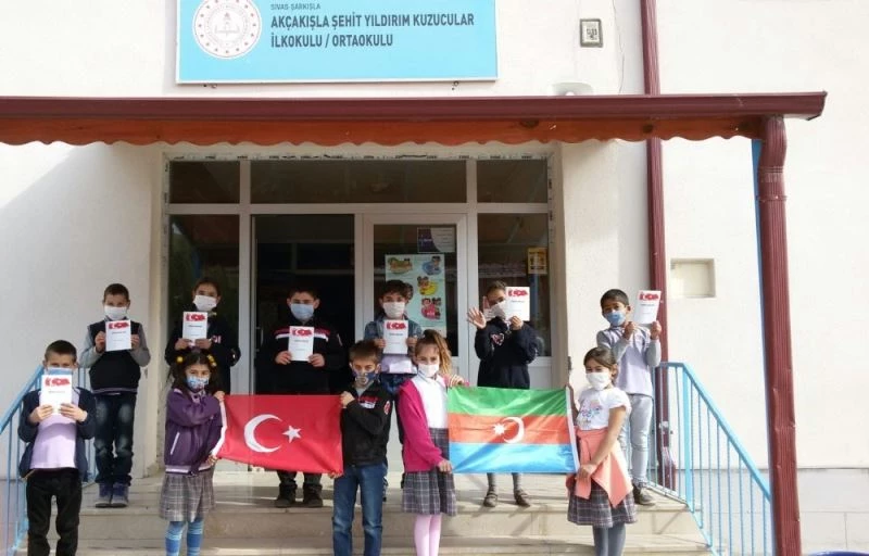 Miniklerin vatan sevgisi, şiir kitabında toplandı
