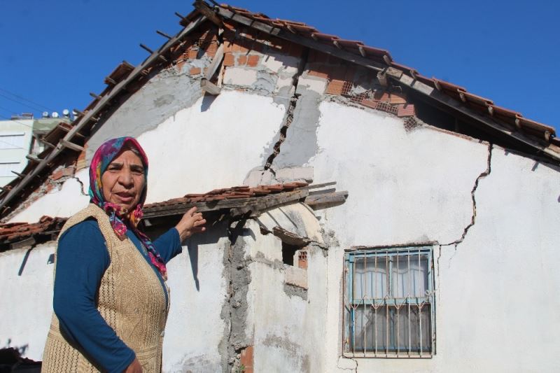 Çeyrek asır önce doldurulan arıklar üzerine yapılan evlerde diken üzerinde hayatlar
