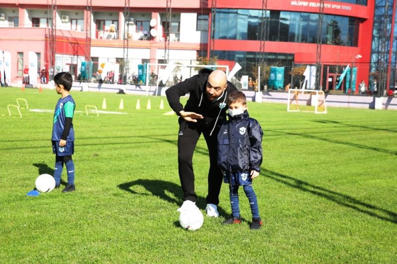 Nilüfer Belediyespor Sercan Yıldırım Futbol Akademi kapılarını açtı
